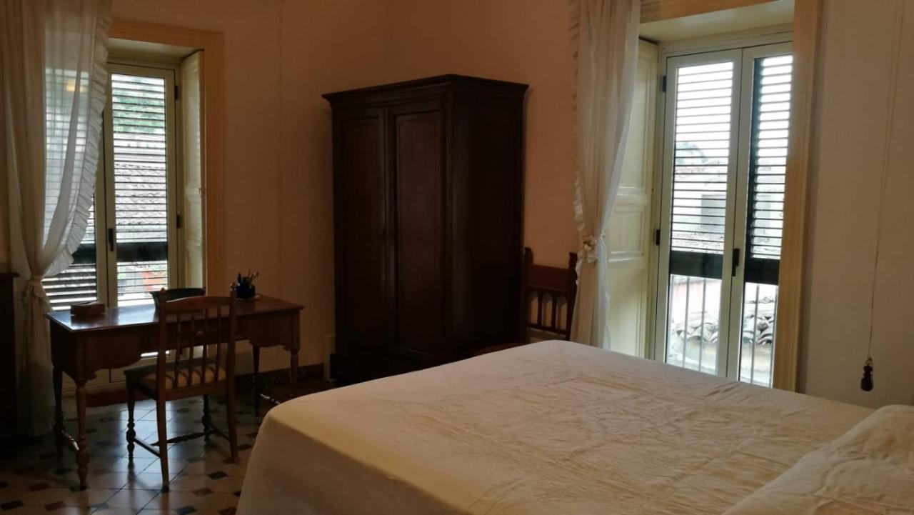 Casa Vacanza Vico Medica Modica Esterno foto